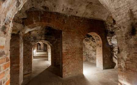 Budapeste: O cerco do Castelo de Buda durante a Segunda Guerra Mundial e a visita ao abrigo anti-bombas