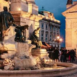 Budapeste: Visita nocturna aos vampiros e mitos do distrito do Castelo de Buda