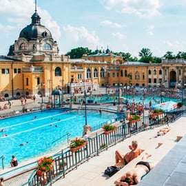 Budapeste: Dia inteiro no Széchenyi Spa com degustação opcional