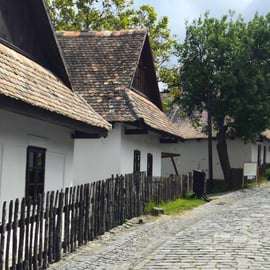 Passeio particular por Hollókő e Eger com experiência de câmera obscura