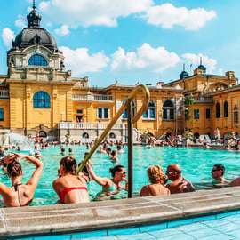 Budapeste: Dia inteiro no Széchenyi Spa com degustação opcional