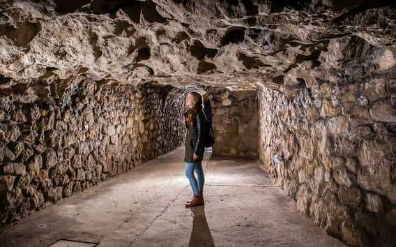 Budapeste: Excursão às cavernas do Castelo de Buda
