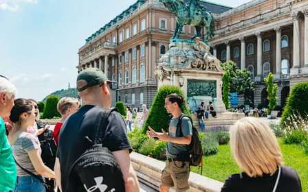 Budapeste: Excursão a pé pelo bairro do Castelo de Buda com um historiador