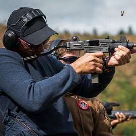 Budapeste: Experiência de Tiro 3 a 10 armas + Serviço de Busca no Hotel