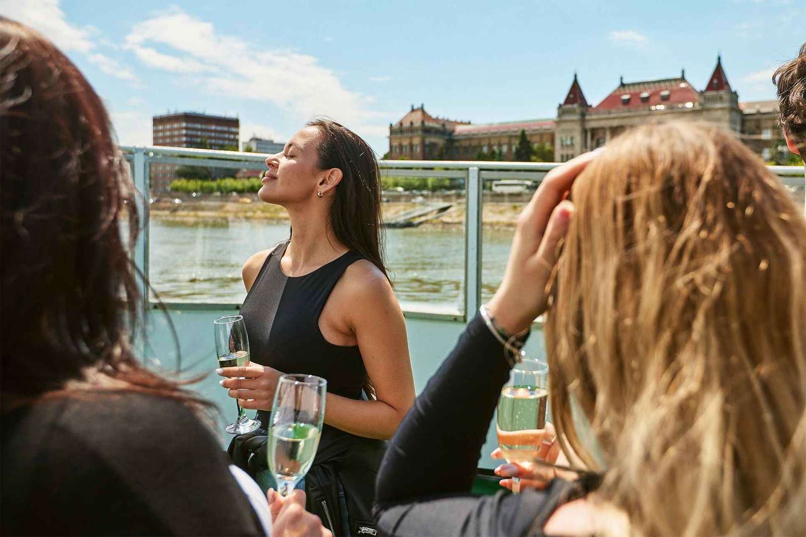 Budapeste: Cruzeiro no Danúbio com Audioguia e Terraço Panorâmico