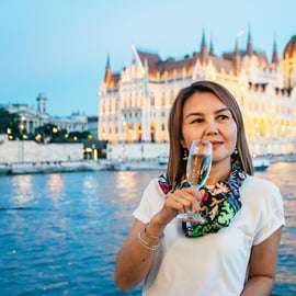 Budapeste: Cruzeiro noturno com bebidas e música ao vivo