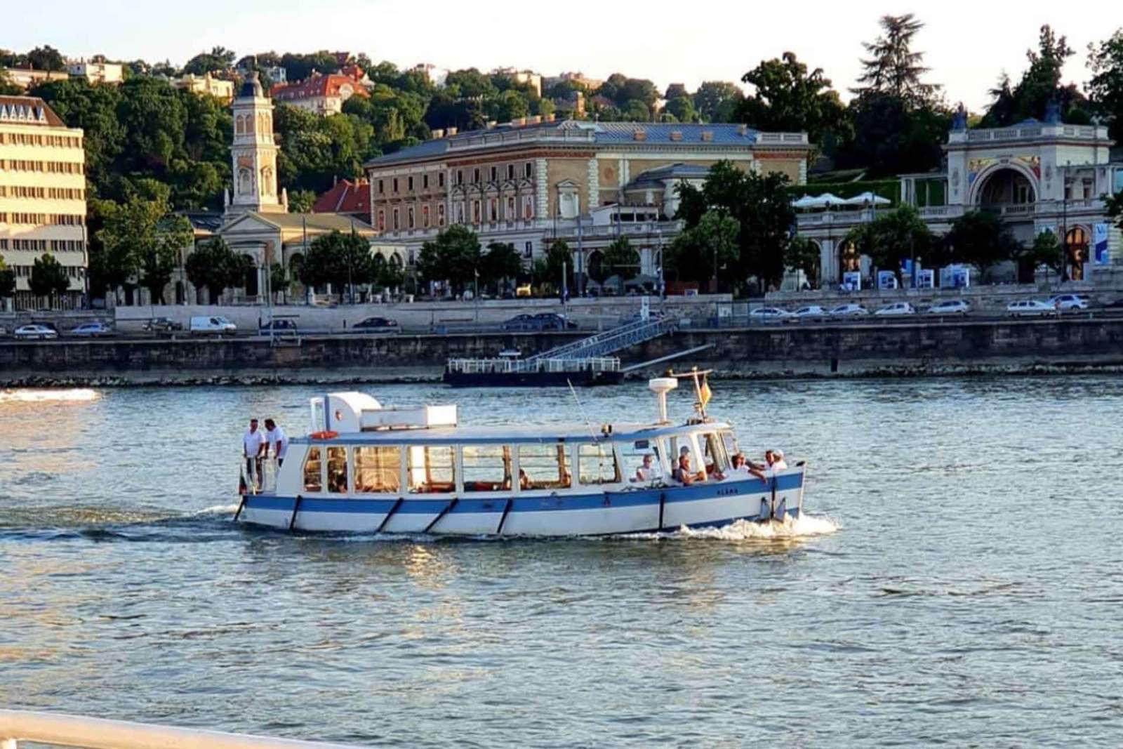 Budapeste: Passeio de barco privado de 1 hora