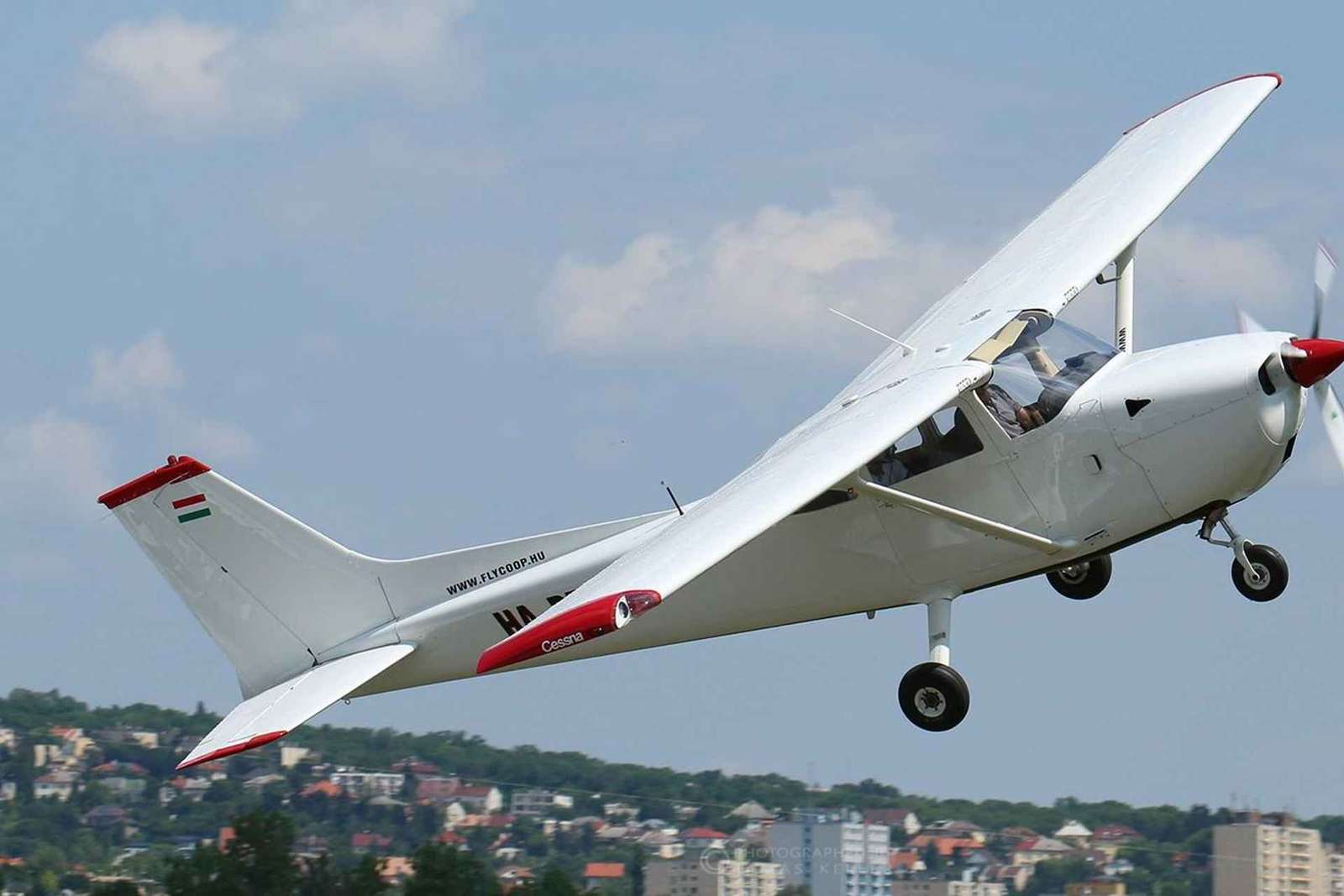 Voo panorâmico por Budapeste com Cessna C172