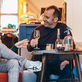 Budapeste: Degustação de vinhos húngaros com 7 vinhos e tapas
