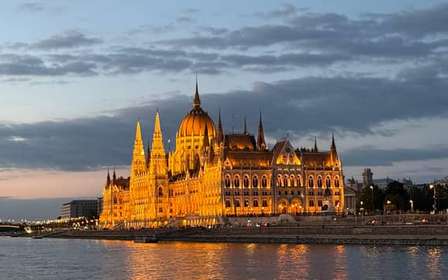 Budapeste: Cruzeiro Noturno com Bebidas Ilimitadas e Vistas