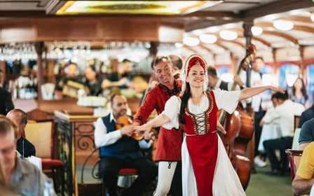 Budapeste: Jantar Cruzeiro com Música ao Vivo e Espetáculo de Danças Folclóricas