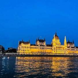Budapeste: Cruzeiro pelos destaques da cidade com drinque de boas-vindas