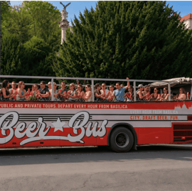 Passeio de autocarro privado com cerveja ilimitada em Budapeste