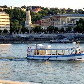 Budapeste: Passeio de barco privado de 1 hora