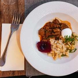 Budapeste: Tour gastronômico guiado a pé com comida e bebida