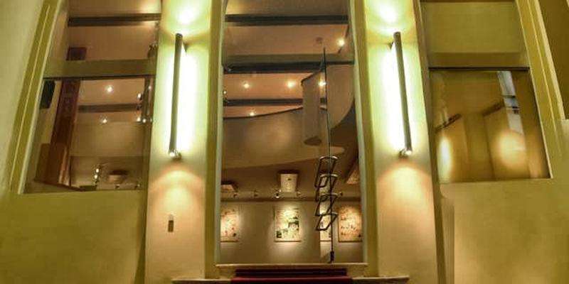 Karton Gallery