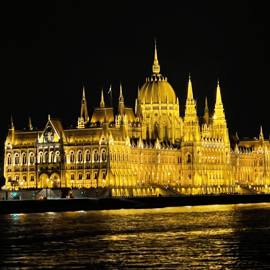 Budapeste: Cruzeiro turístico noturno no Danúbio