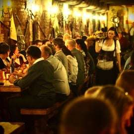 Budapeste: Jantar com espetáculo medieval e bebidas