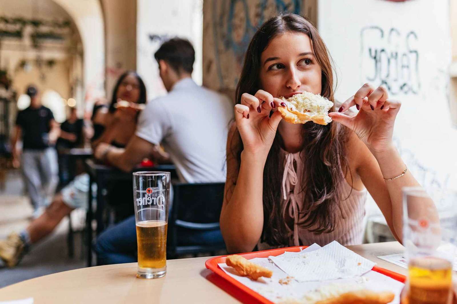 Budapeste: Tour gastronômico guiado a pé com comida e bebida