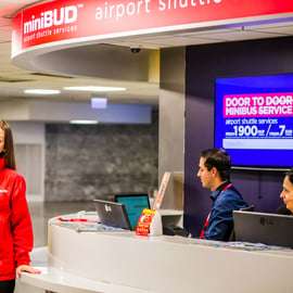 Budapeste: Traslado Compartilhado de Ônibus do Aeroporto