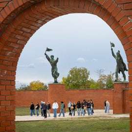 Memento Park: visita guiada oficial com ingresso