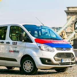 Budapeste: Traslado Compartilhado de Ônibus do Aeroporto