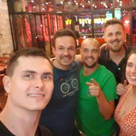 Budapeste: Ruin Bar Pub Crawl com ingressos de entrada