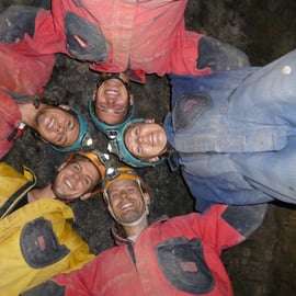 Budapeste: Excursão de aventura em espeleologia com guia de turismo
