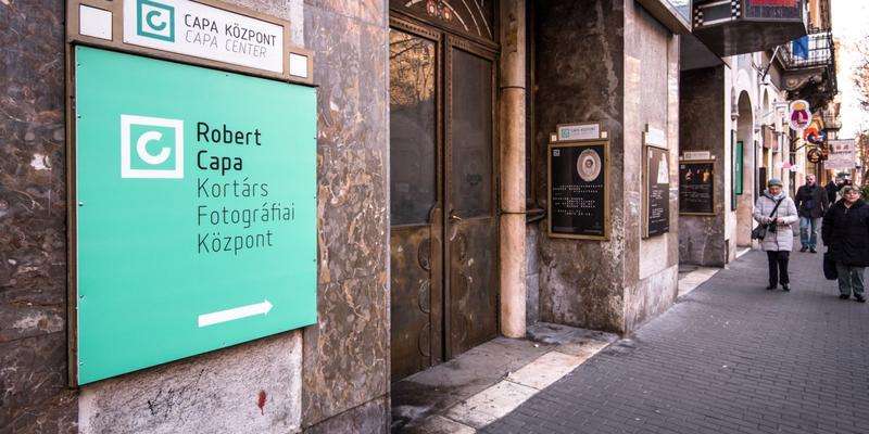 Centro de Fotografia Contemporânea Robert Capa
