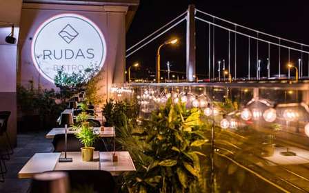 Budapeste: Rudas Spa Wellness and Dining Experience